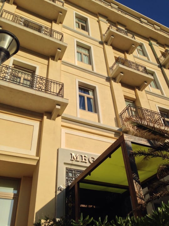 Eingang Hotel GDM Megaron Historical Monument Hotel