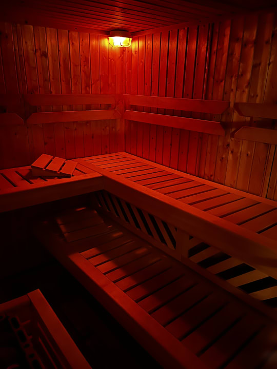 Sport & Freizeit Hotel Weisses Haus