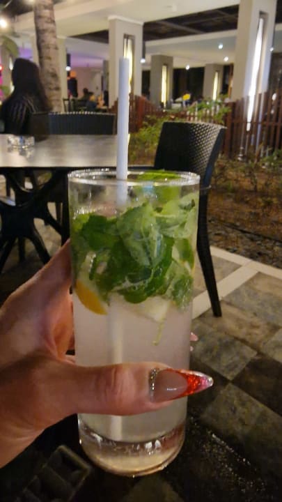 Gastro Crystals Beach Resort Belle Mare, a member of Radisson Individuals