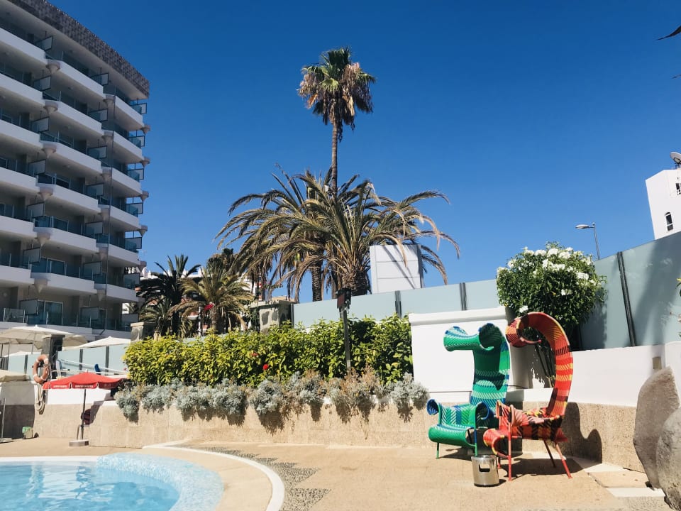 Pool Bull Escorial & Spa