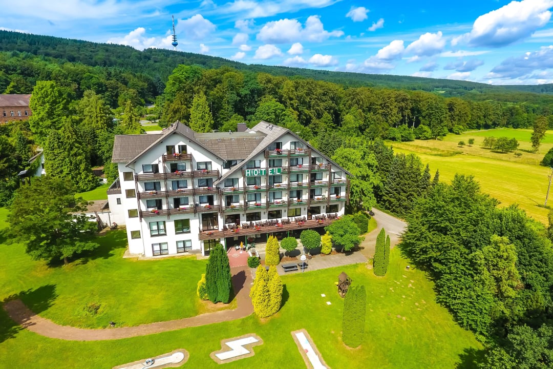Luftaufnahme vom HK-Hotel Der Jägerhof Hotel Der Jägerhof