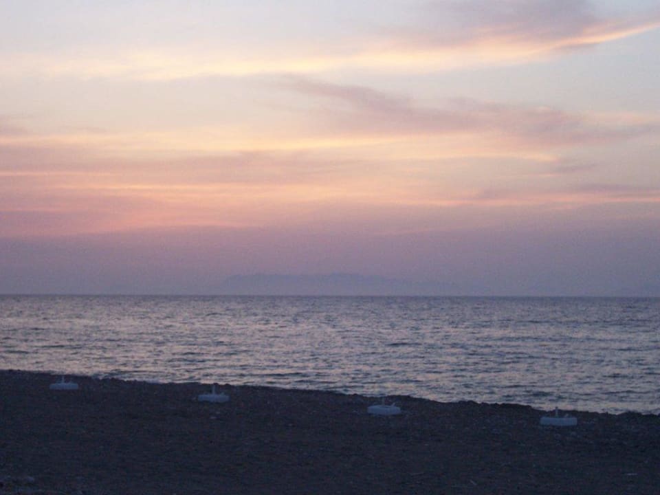 Sonnenuntergang am Strand Ialyssos Bay
