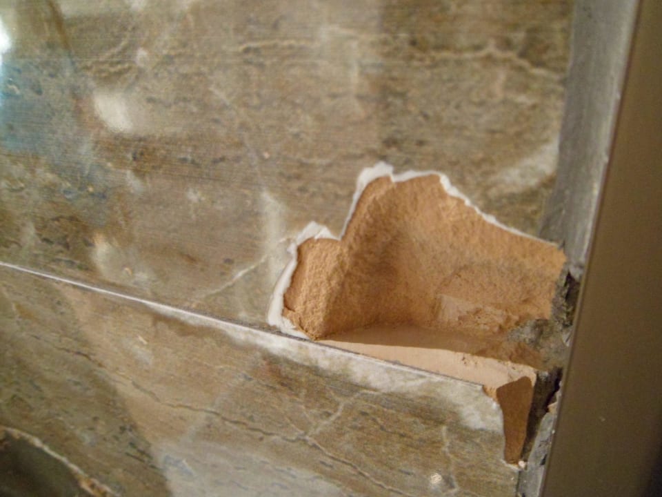 Loch im "Mamor" Port Nature Luxury Resort & Spa