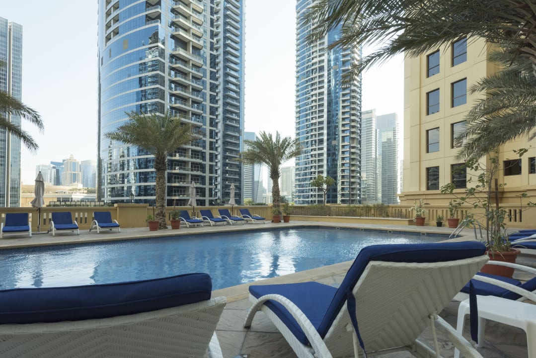 Pool Suha JBR Hotel Apartments