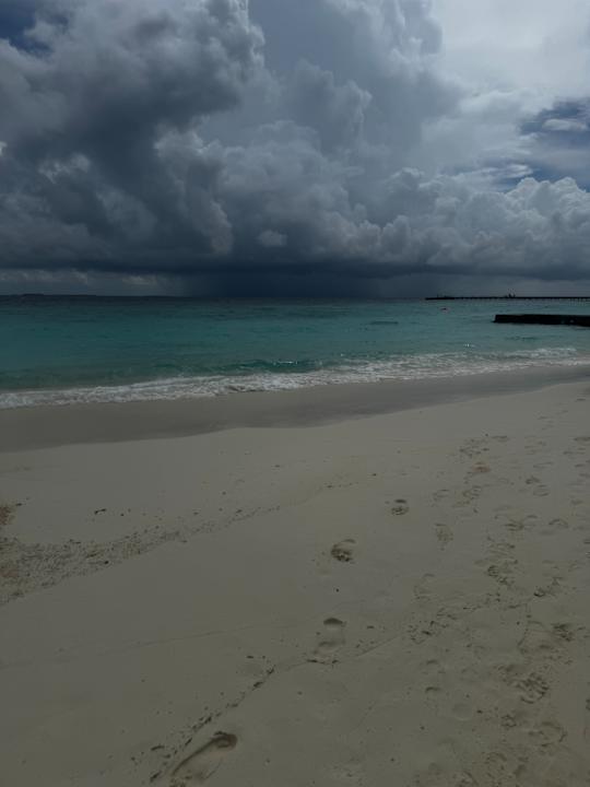 Strand Adaaran Select Meedhupparu Island Resort - Premium All Inclusive