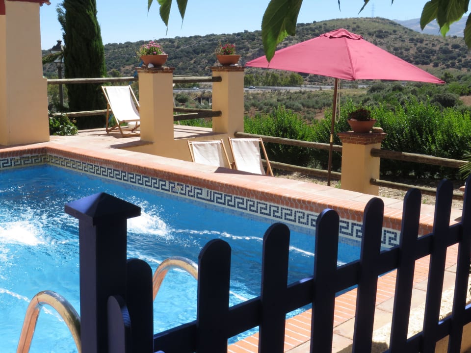 Piscina exterior Alojamiento Rural Hacienda Mendoza