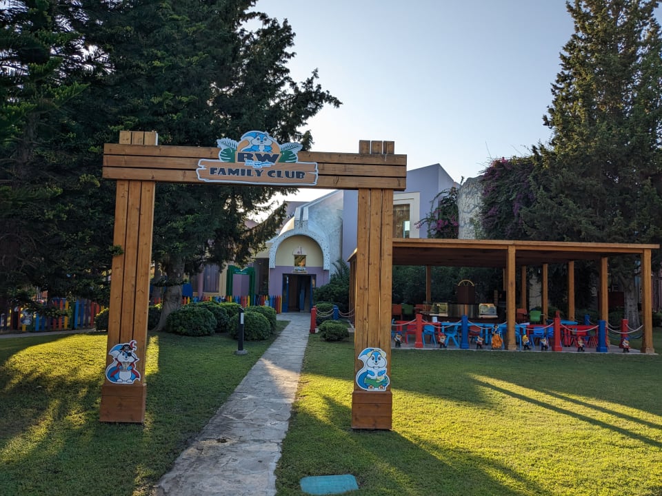 Sport & Freizeit Blue Waters Club