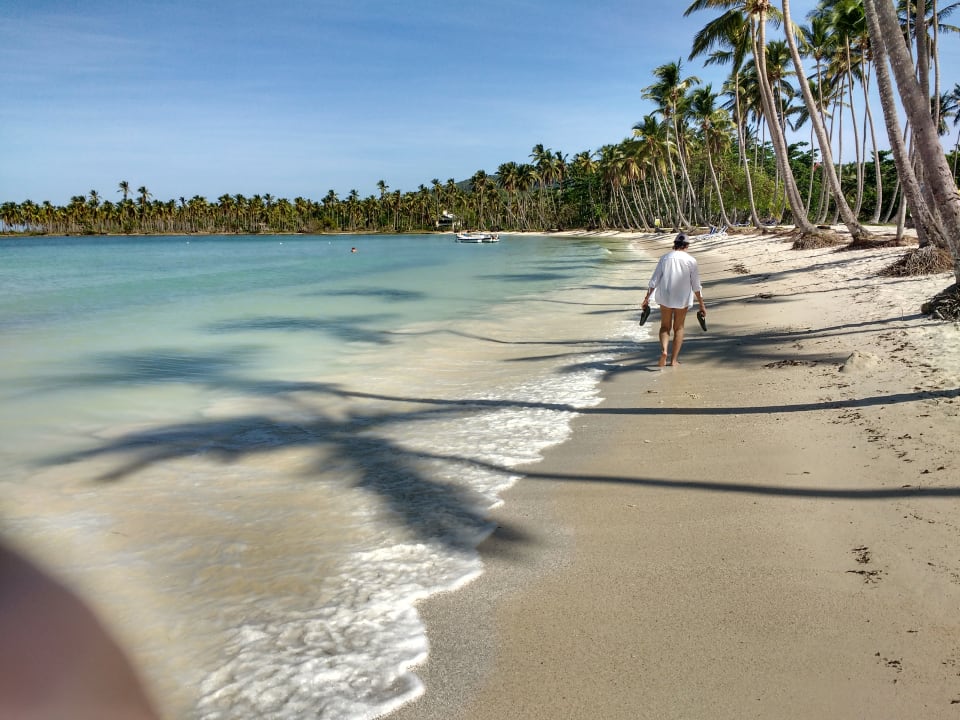Strand Wyndham Alltra Samana
