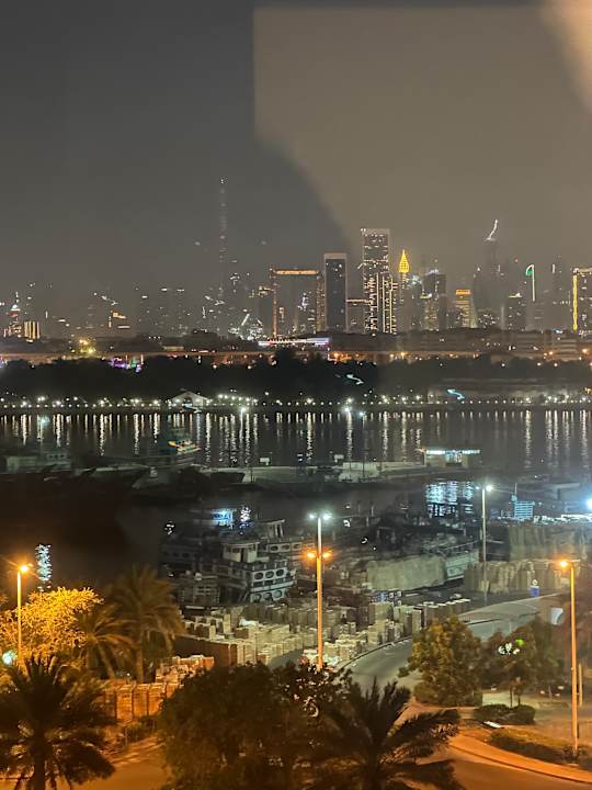 Ausblick Al Bandar Rotana - Creek