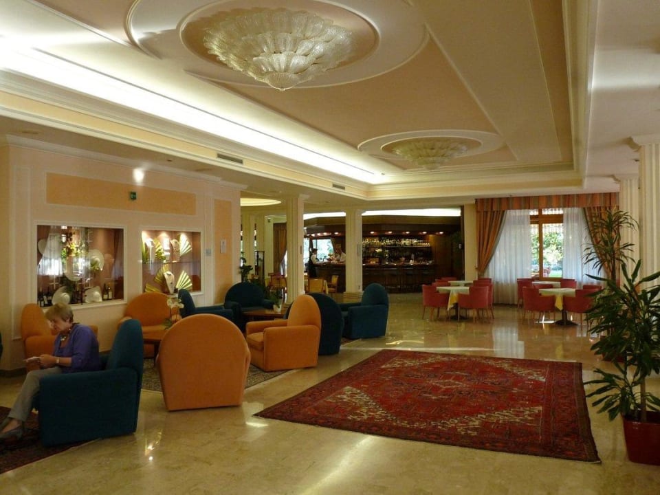 Lobby Hotel Antoniano Terme