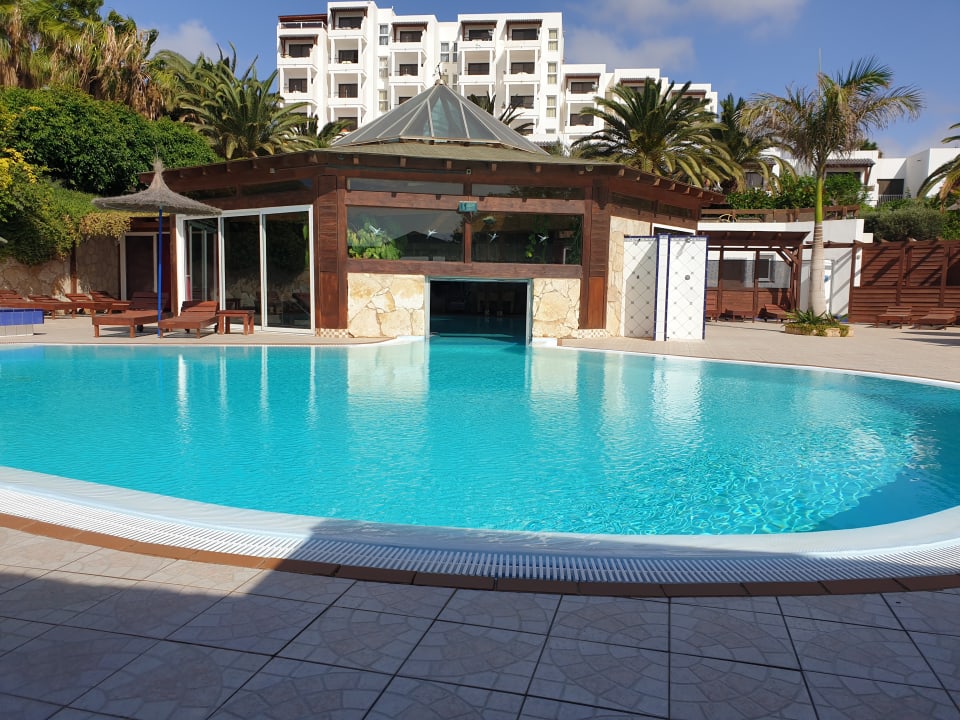 Pool Marina Playa Suite Hotel