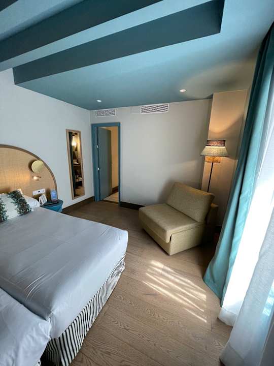 Zimmer Intelier Casa de Indias