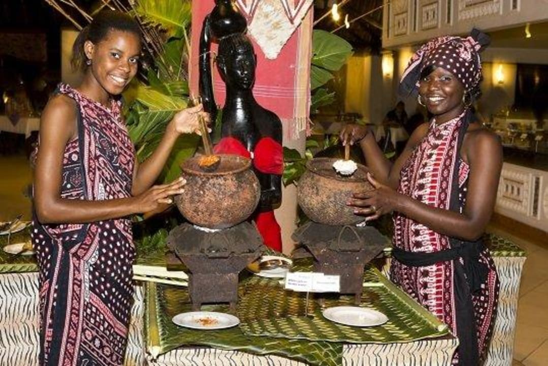 Buffet  Neptune Village Beach Resort & Spa