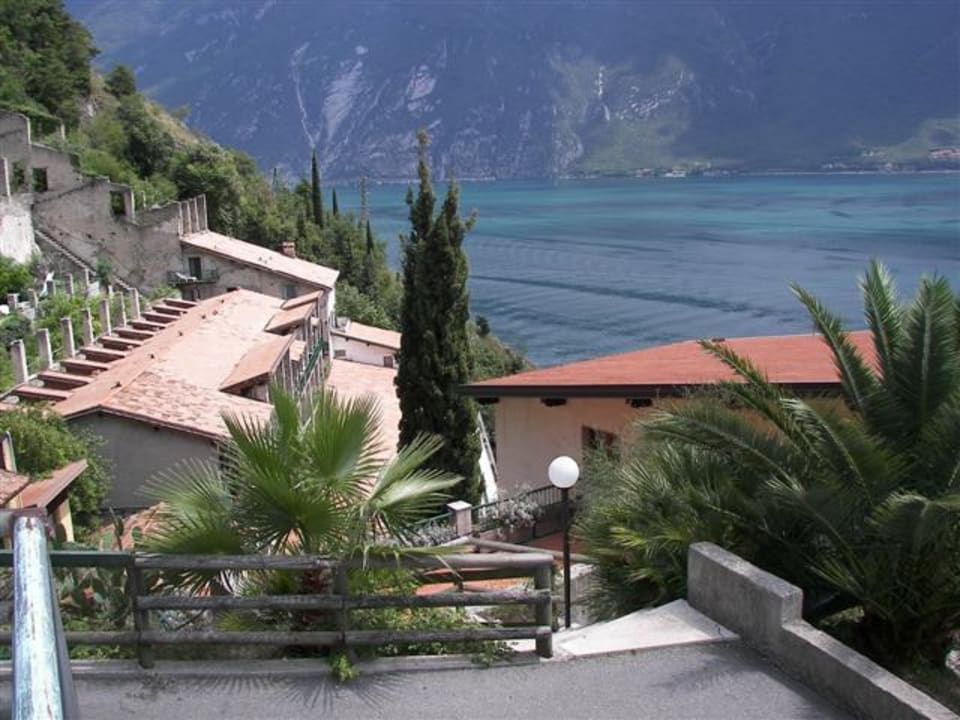 Aussicht vom oberen Parkplatz aus Centro Vacanze La Limonaia