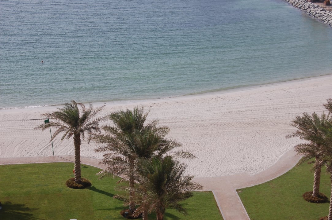 Strand-Gartenanlage Bahi Ajman Palace Hotel