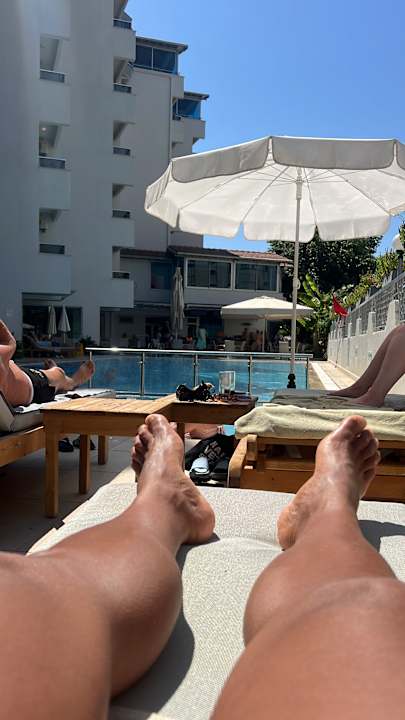 Pool Blue Diamond Alya