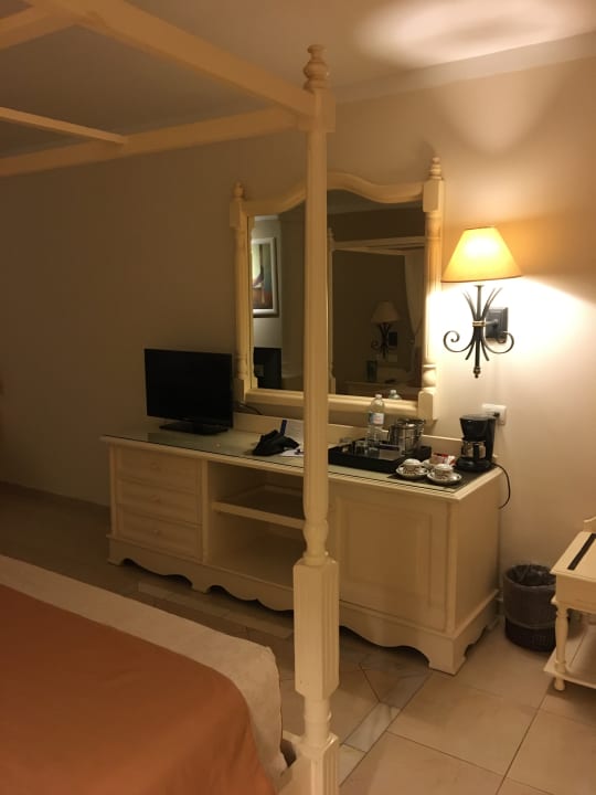 Zimmer Bahia Principe Grand Aquamarine