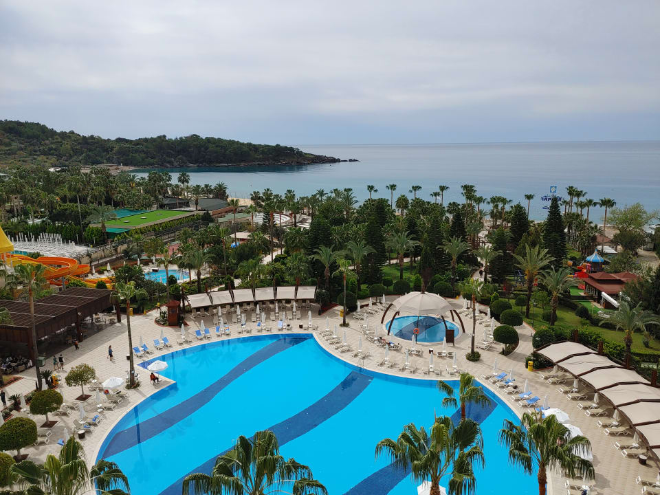 Pool Saphir Resort & Spa