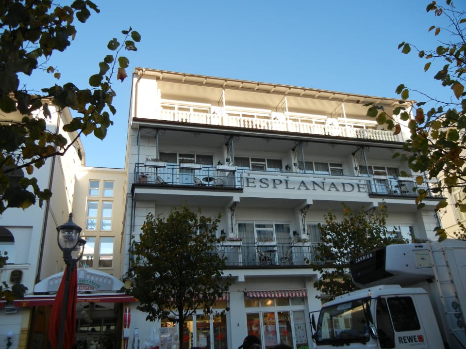 Ganz oben links hatten wir ein Zimmer Aparthotel Rialto & Hotel Esplanade