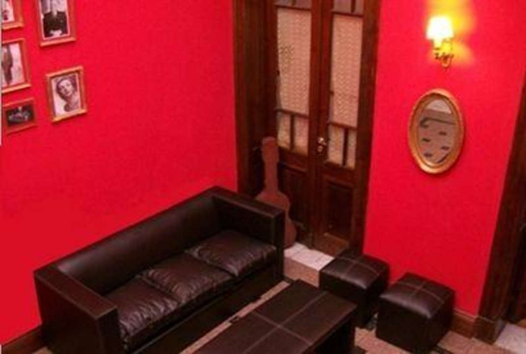 Recepción Hostel La Porteña