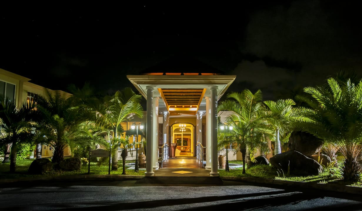 Außenansicht Jalsa Beach Hotel & Spa