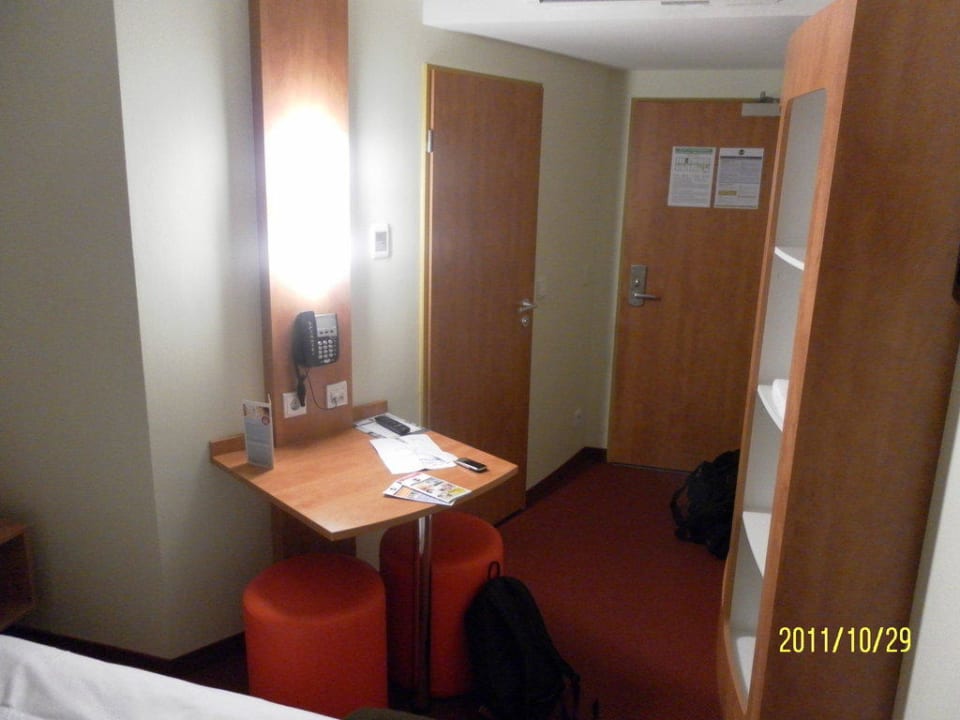 Zimmer B&B Hotel Stuttgart-City