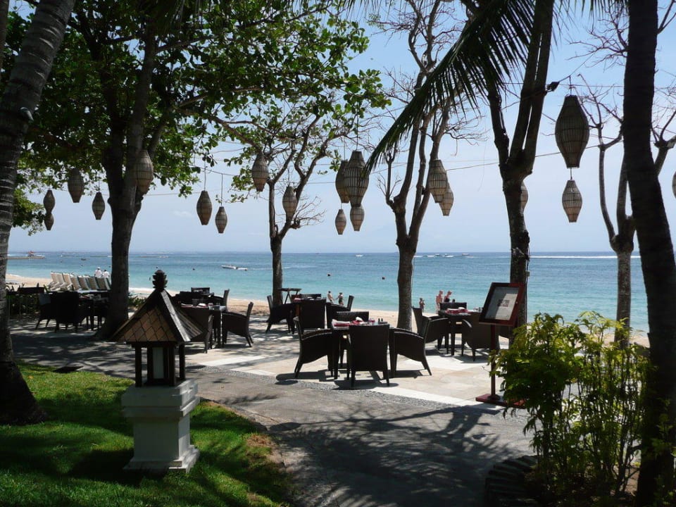 Restaurant am Meer The Laguna A Luxury Collection Resort & Spa