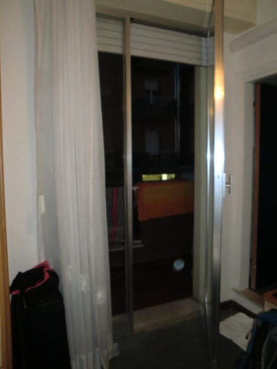 Blick vom Bett nach draußen Hotel Gastone Riviera