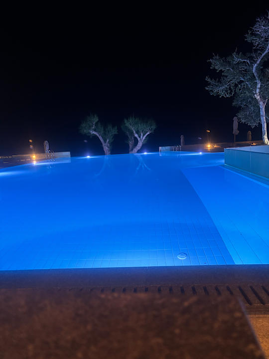 Pool Kakkos Beach Hotel