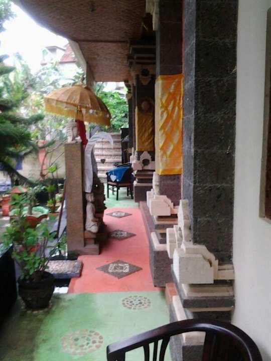 Eingangsbereich Hotel Kubu Pilatus Inn