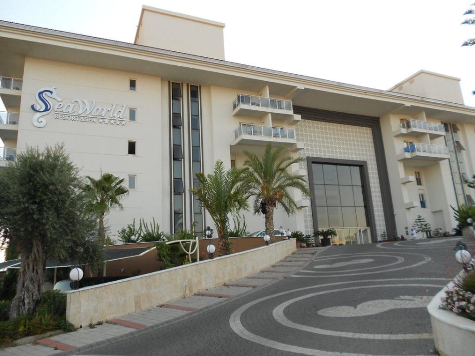Entree Seaden Sea World Resort & Spa