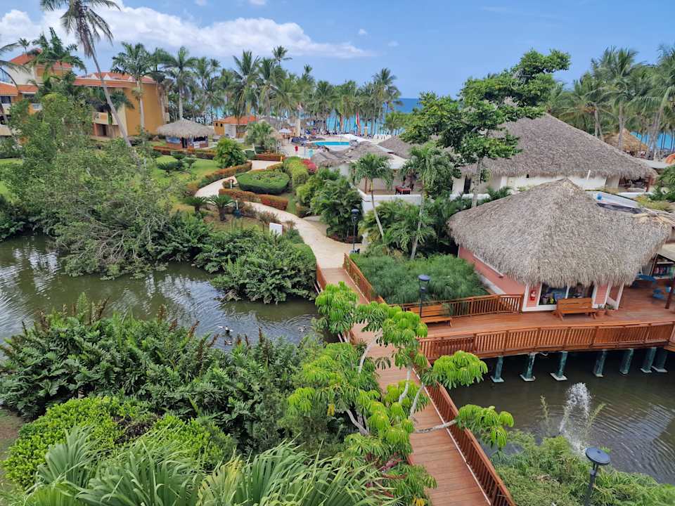 Gartenanlage Hotel Viva Dominicus Palace by Wyndham-All Inclusive Resort