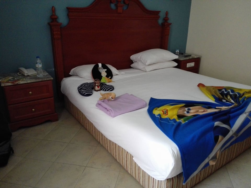 Doppelbett Hotel Titanic Palace