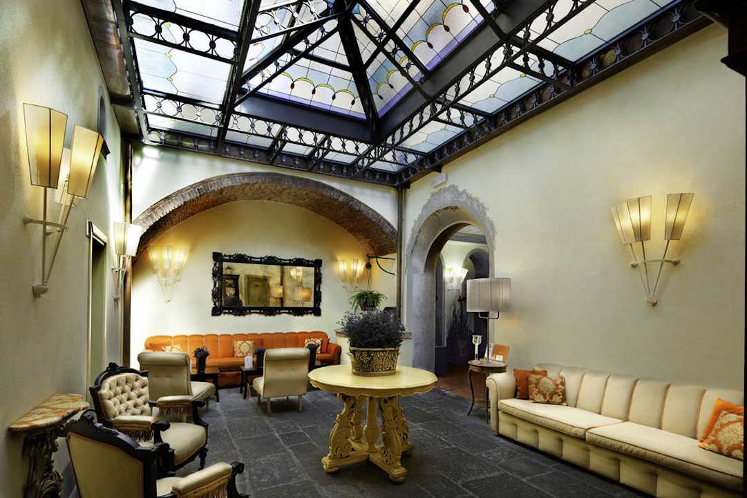 Hall UNAHOTELS Palazzo Mannaioni Toscana