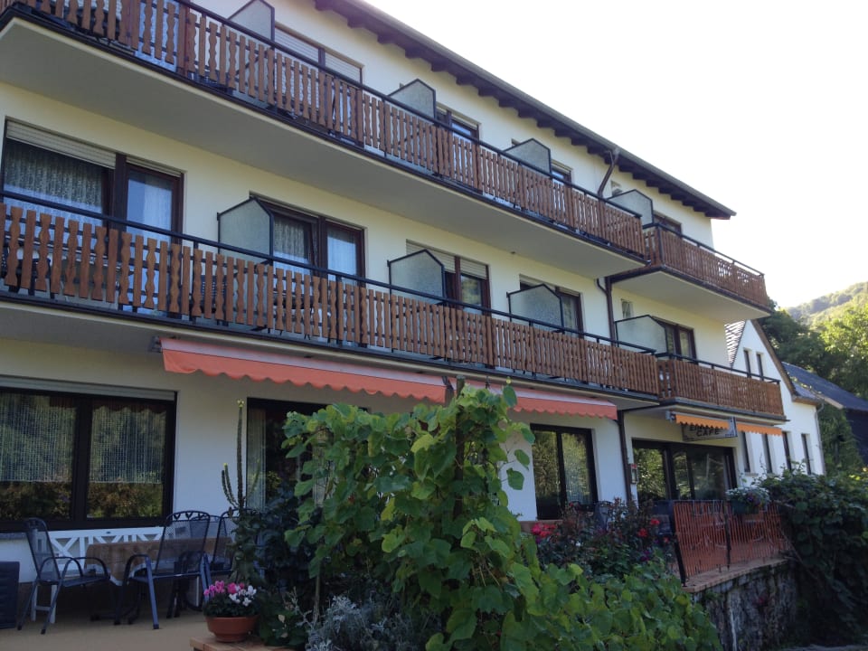 Außenansicht Weinhaus Pension Cafe zur Mühle