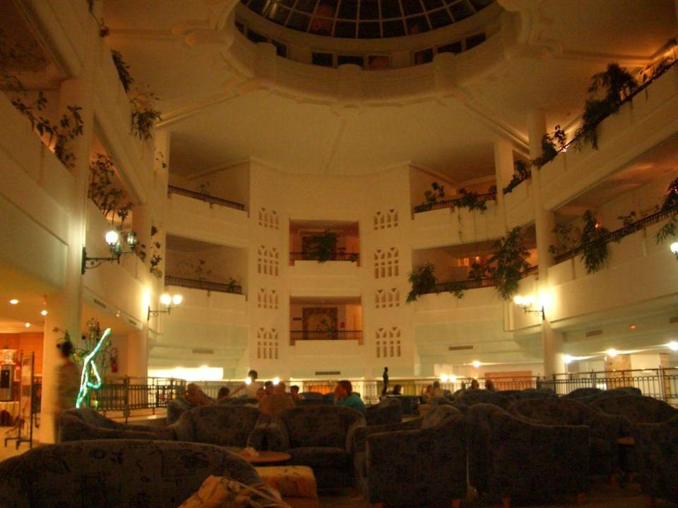 Innenansicht Hotel El Mouradi Skanes Beach