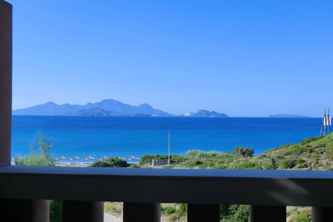 Blick vom Balkon nach Nissyros Atlantica Belvedere Resort