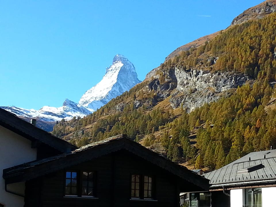 Ausblick aus Zimmer Alpenhotel Fleurs de Zermatt