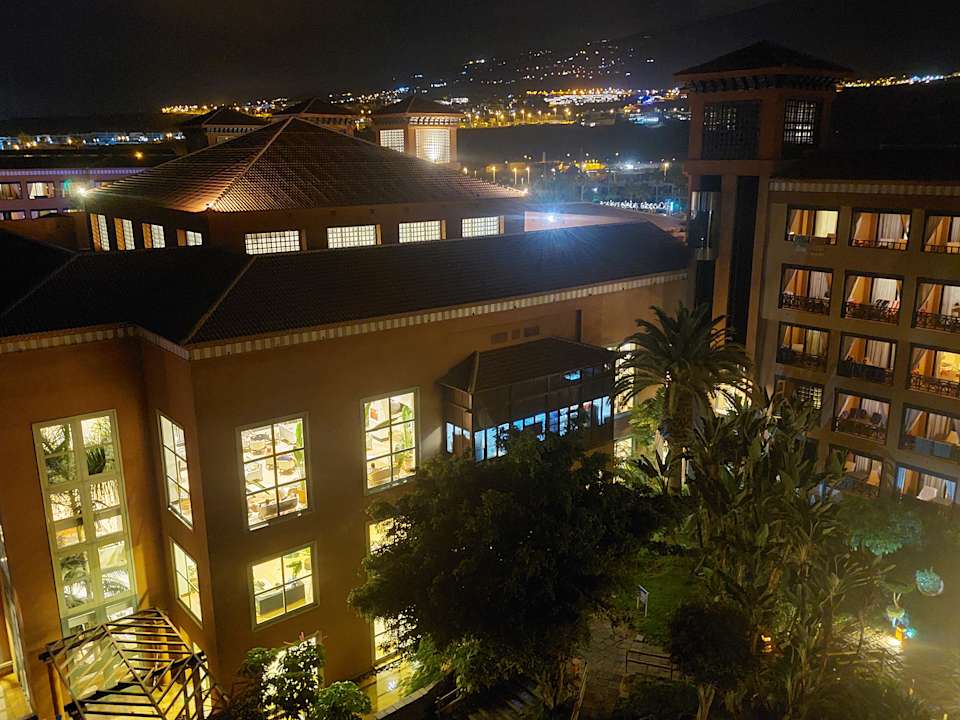 Außenansicht H10 Costa Adeje Palace