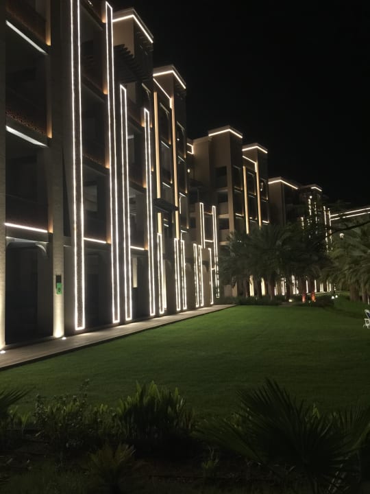 Außenansicht DoubleTree by Hilton Resort & Spa Marjan Island