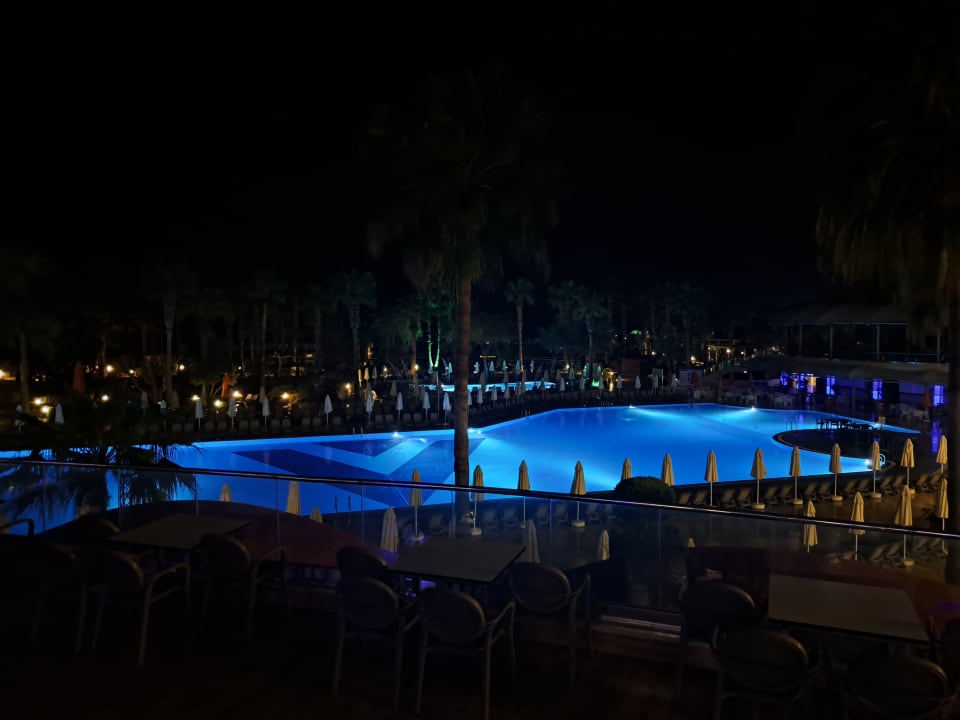 Pool VONRESORT Golden Coast