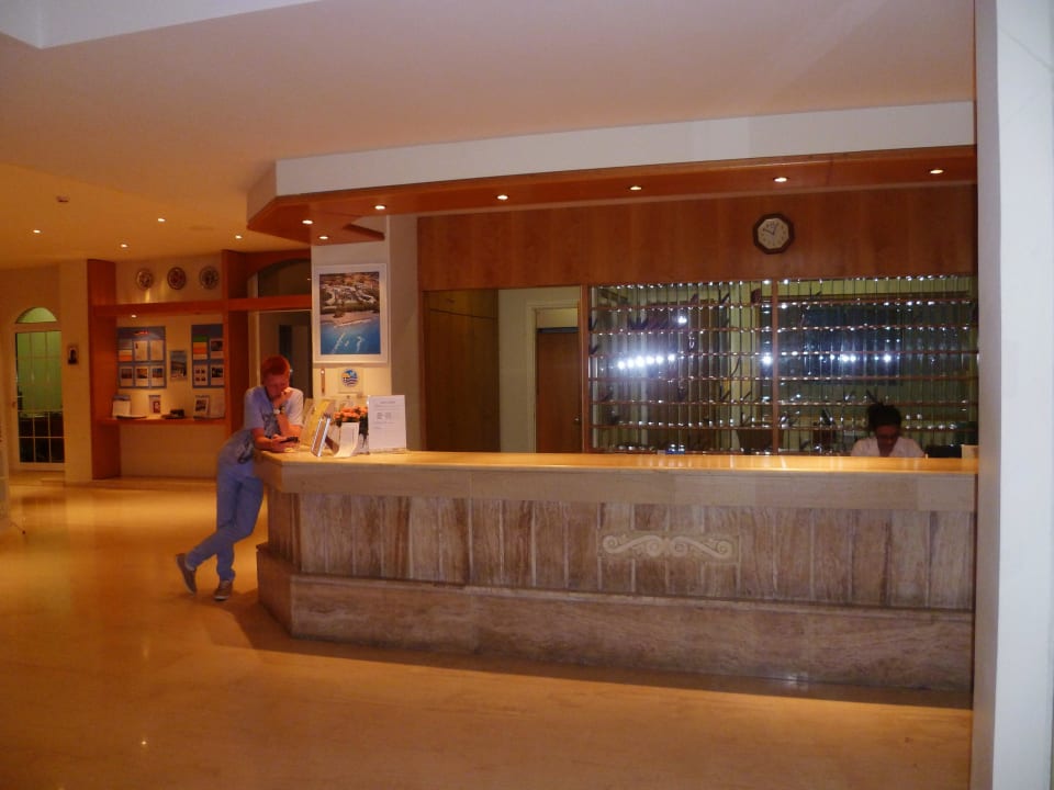 Rezeption TUI KIDS CLUB Alex Beach