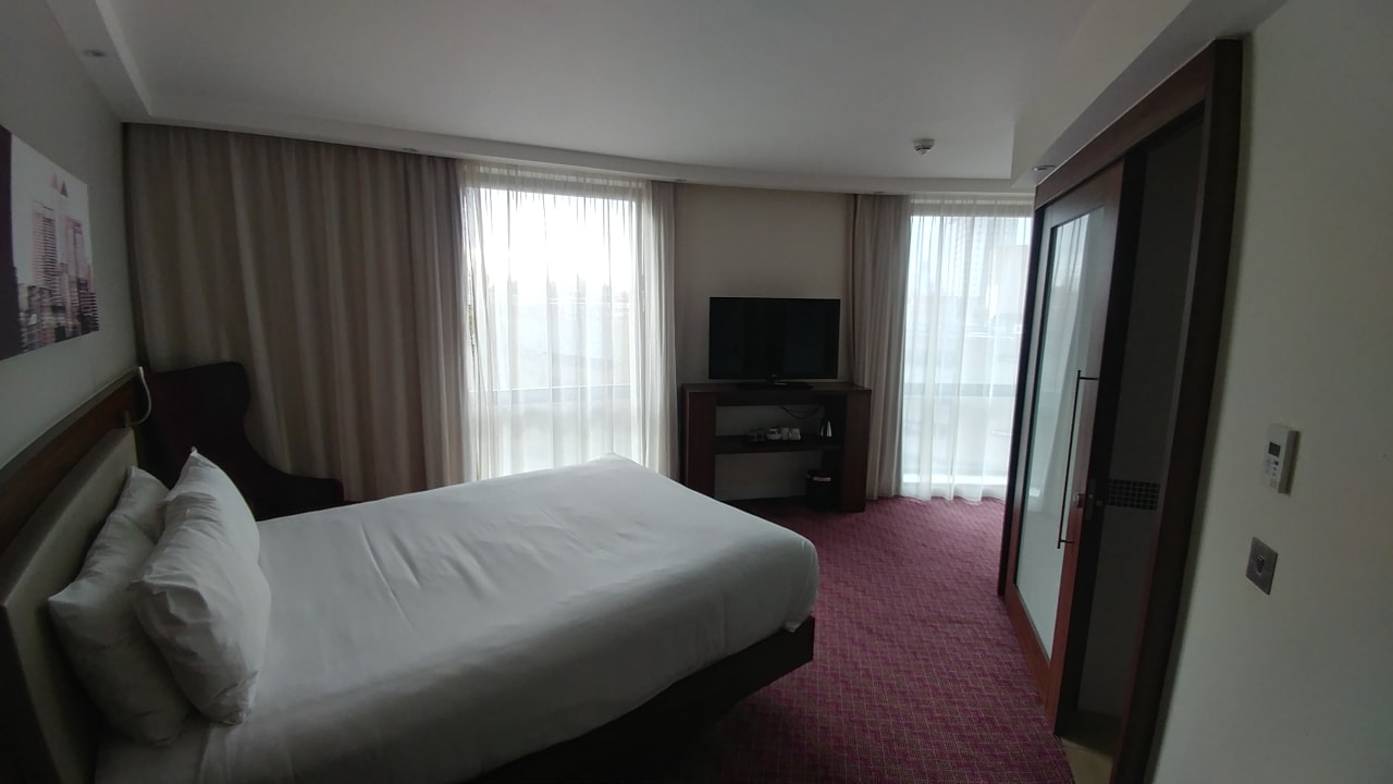 Zimmer Hampton by Hilton London Waterloo