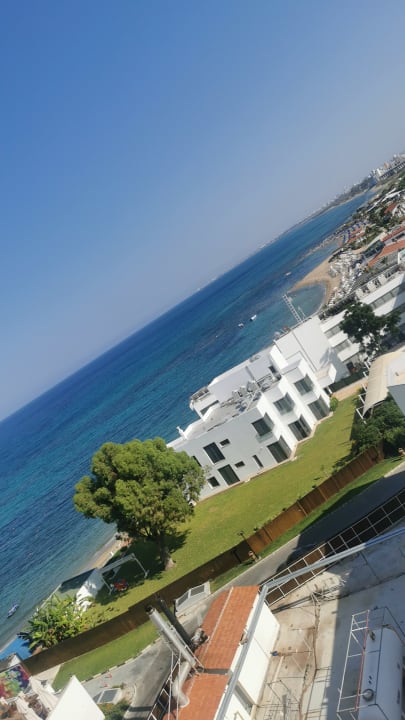 Ausblick Salamis Bay Conti Resort Hotel & Casino