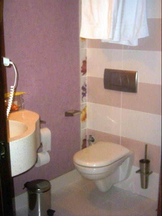 Bad in DG-Zimmer Club Grand Aqua