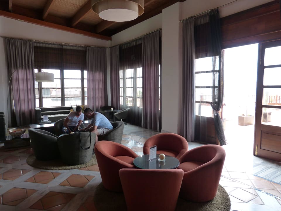 Privilege Lounge H10 Rubicón Horizons Collection