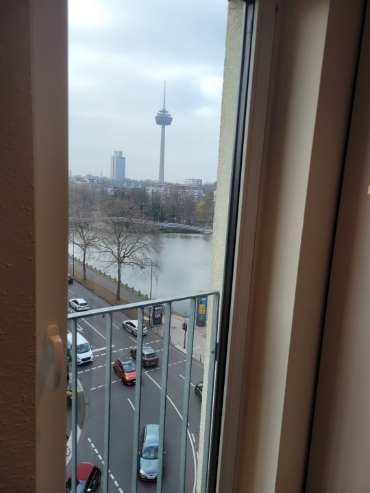 Zimmer Motel One Köln-Mediapark