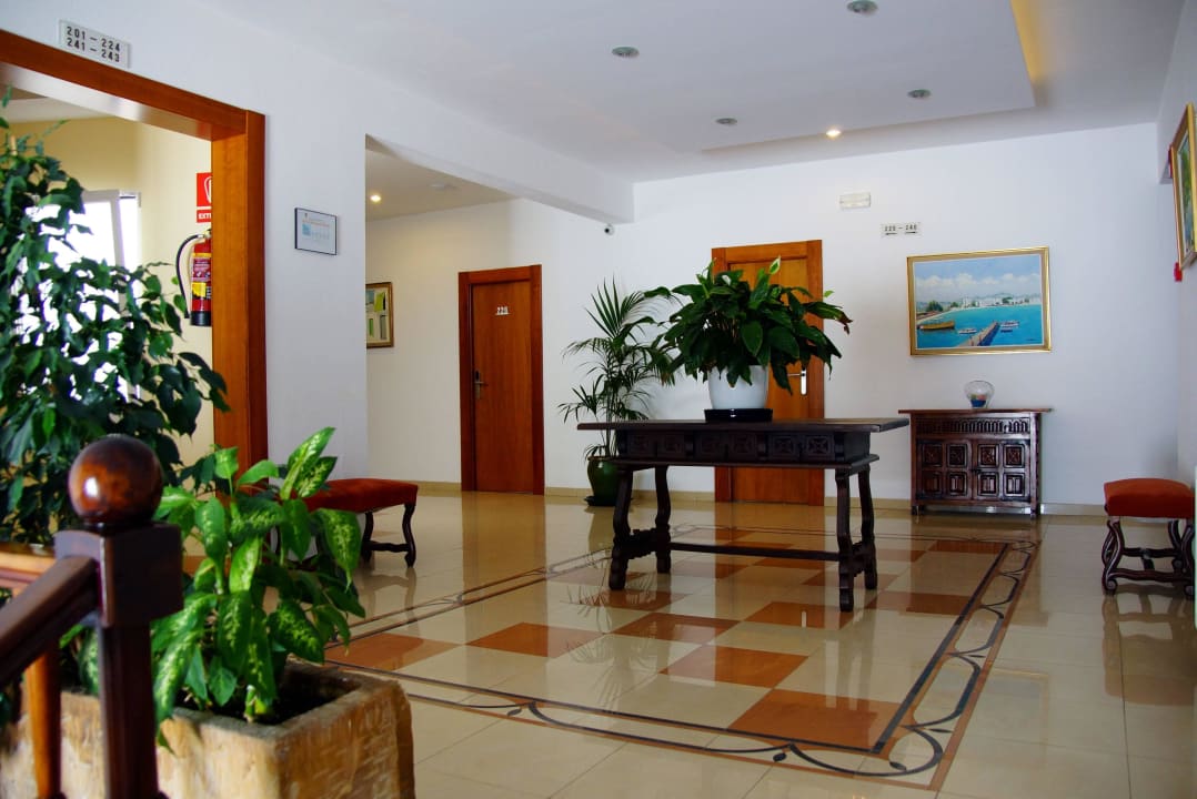 Im Treppenhaus Hotel Osiris