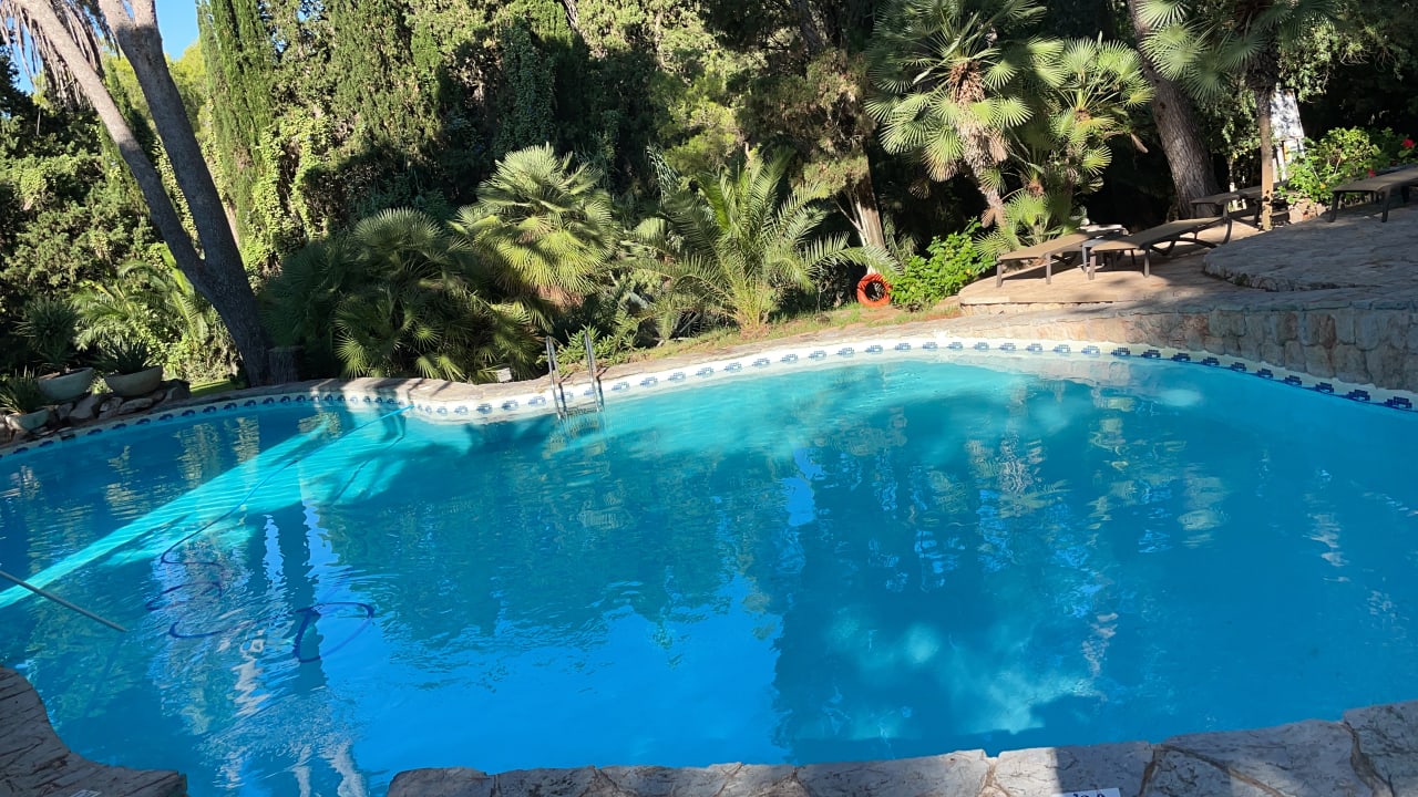 Pool Lago Garden