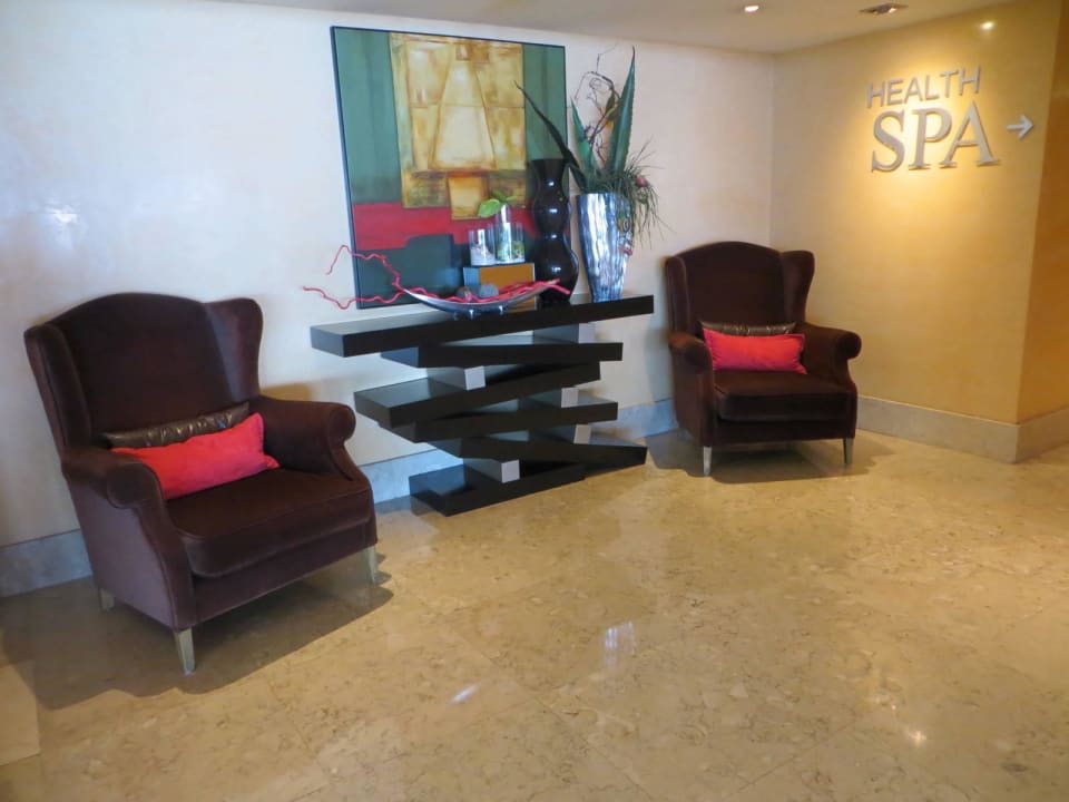 Dekomöbel auf den Etagen Hotel Cascais Miragem